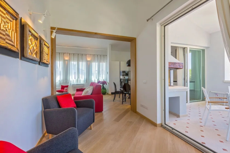Apartments Berli 5