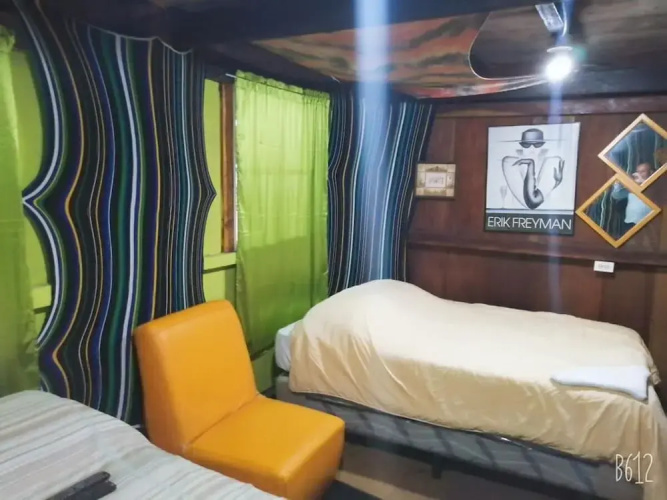 Hostal & Restaurante Bar Xtream
