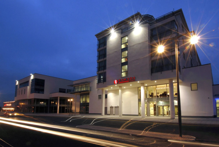 Waterfront Southport Hotel