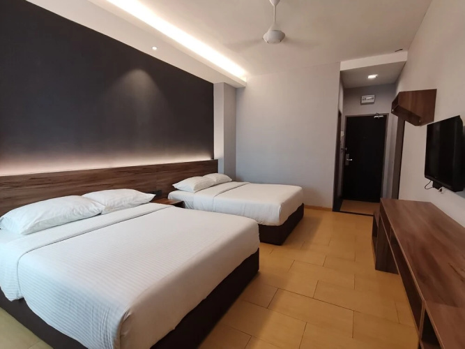 Lumut Hotel