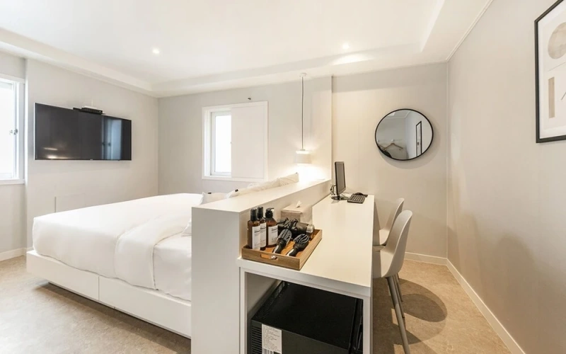 Guest rooms