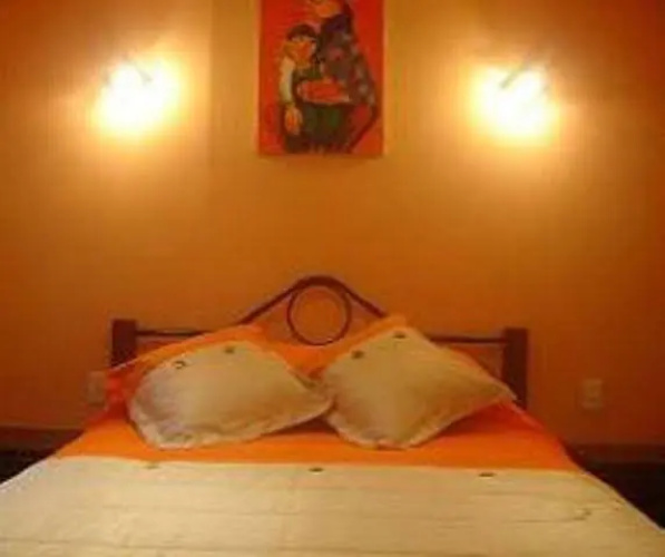 Hostal La Ronda