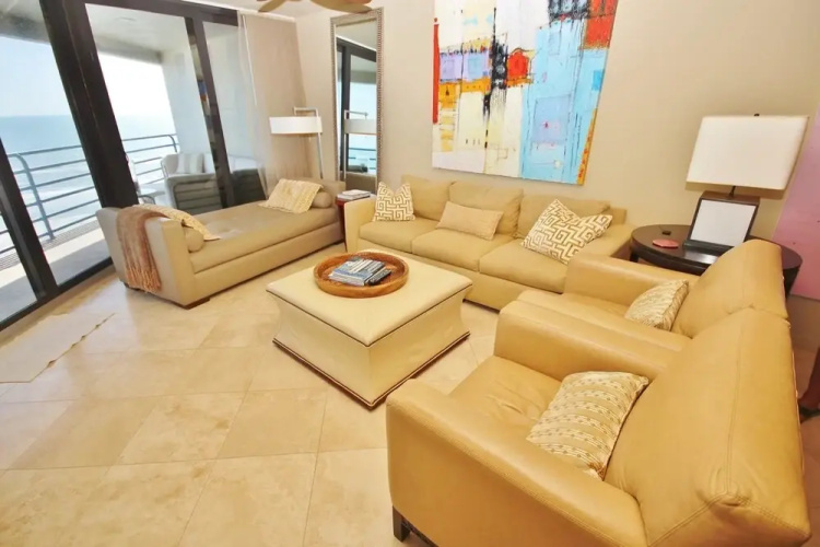 Ebb Tide 703 Apartment 2