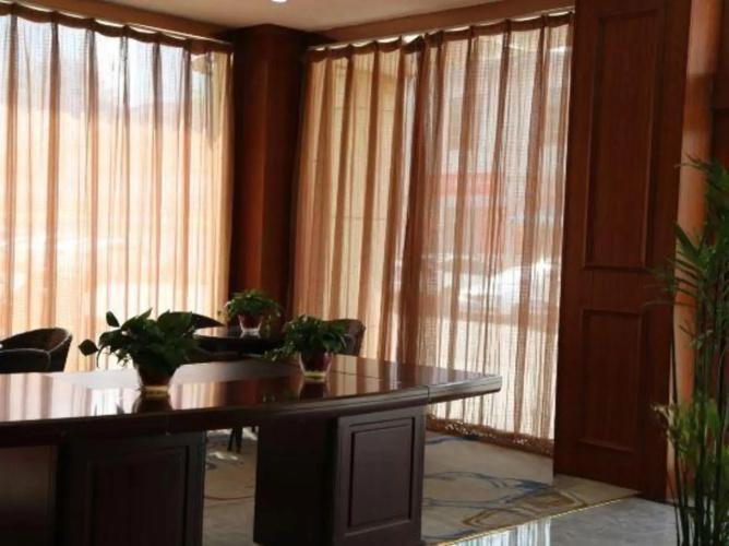 Deyu Business Hotel