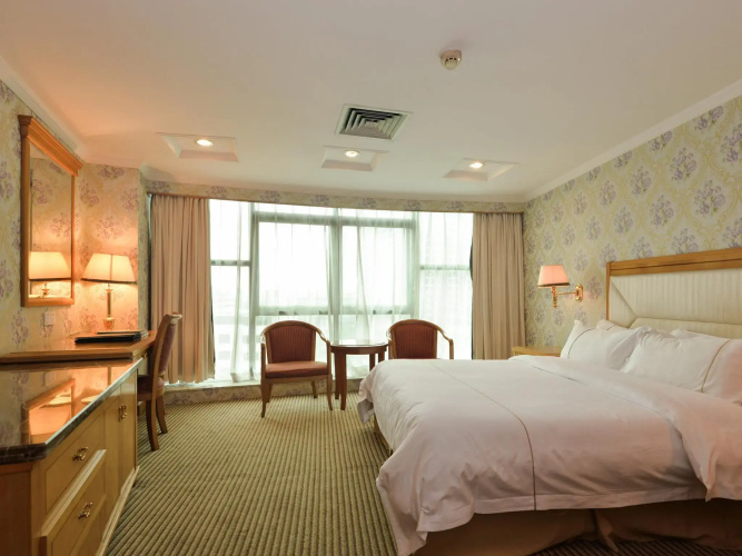 New Pearl River Hotel