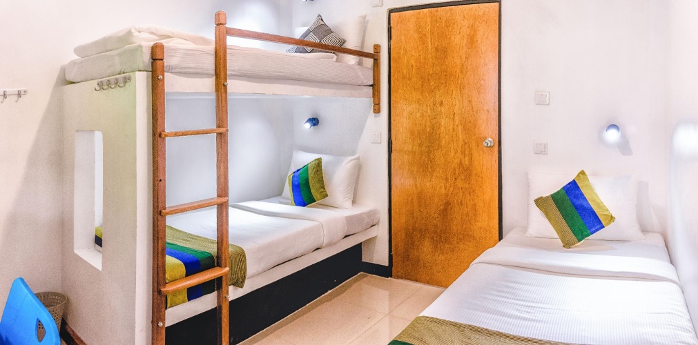 Economy Triple room