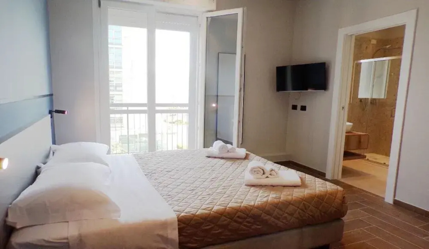 Global Hotel