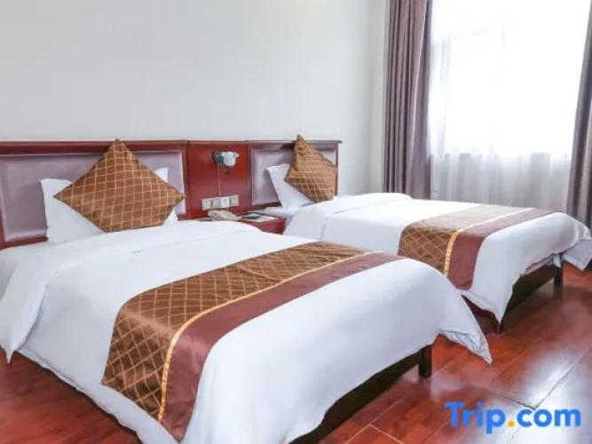 Standard Twin room with balcony