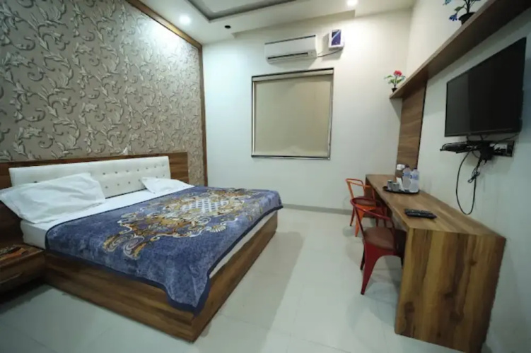 Hotel Shree Ji Inn