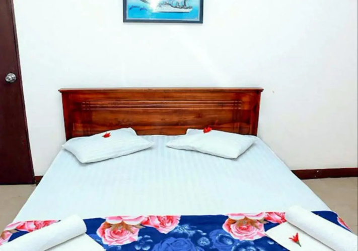 Honey Beach Inn