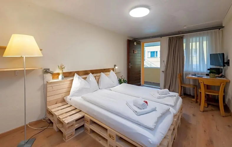 Motelrooms by Grischalodge