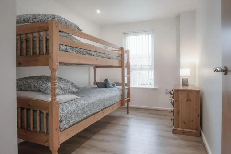 Beach View - 2 Bedroom Apartment - Llanelli
