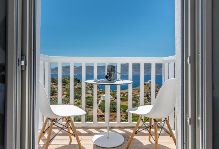 Studio with balcony and with sea view