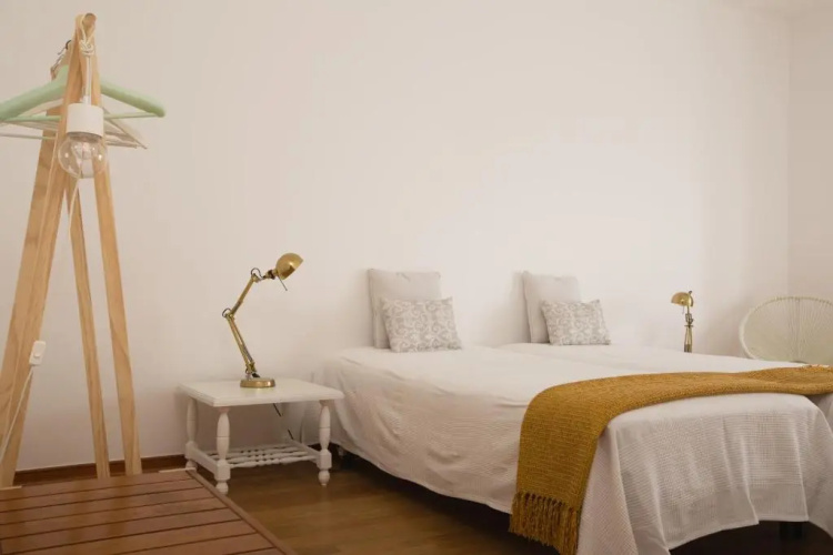 The Minimal House