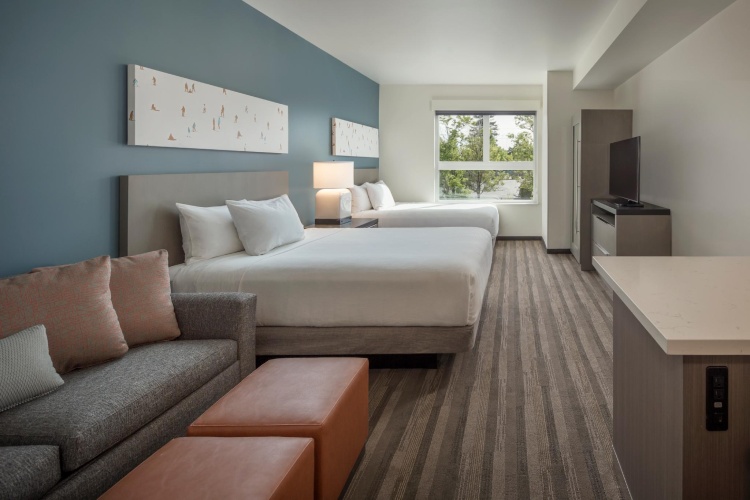 Quadruple Suite
