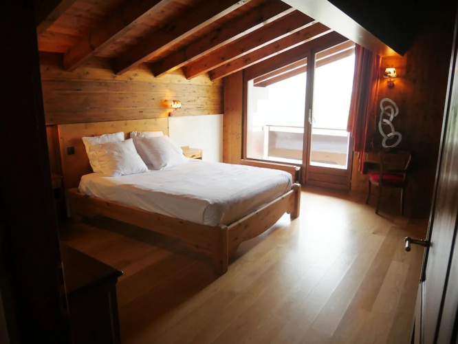 Between Boutique Hotel