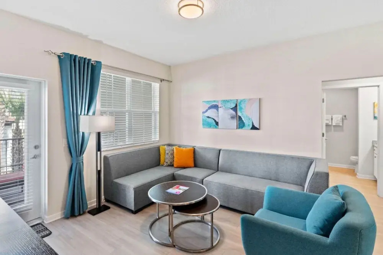 4012 Breakview Drive #210