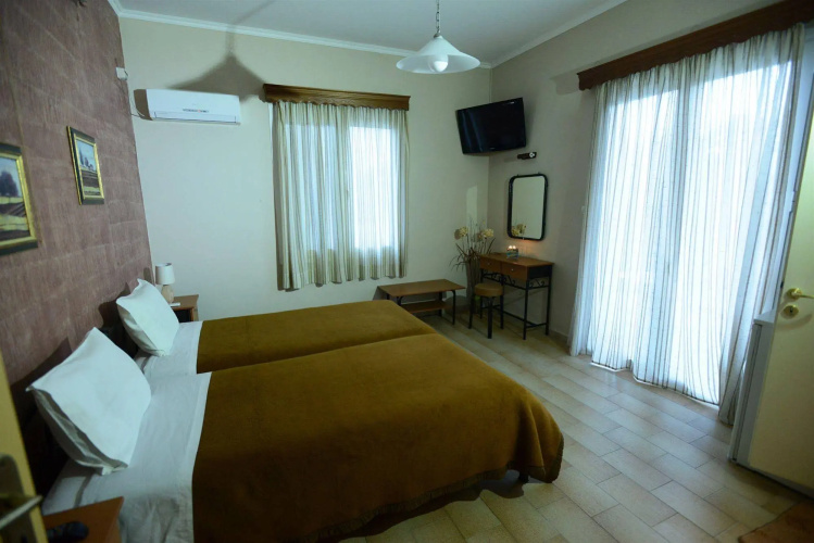 Argo Hotel