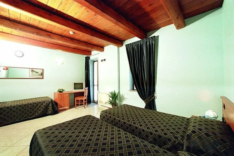 Superior Quadruple room