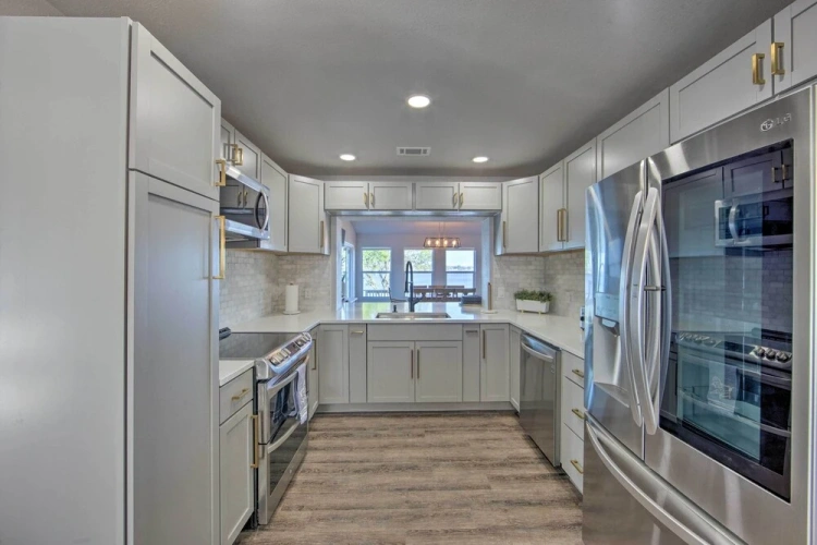 3 Bedrooms Cottage