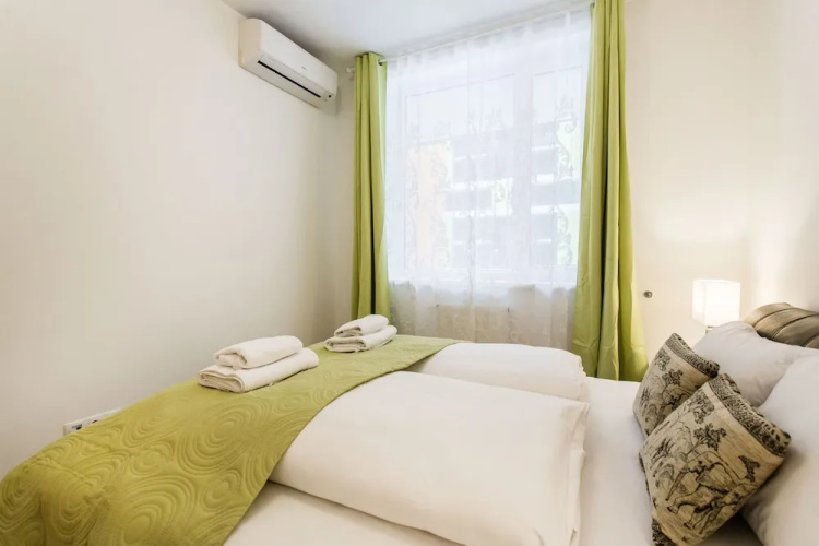 Corvin 4 Apartment