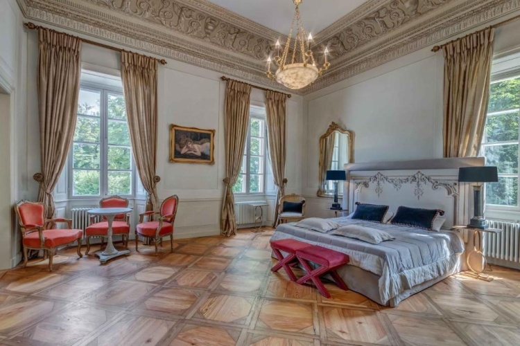 Deluxe Double Suite