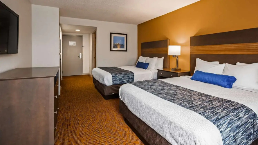 Best Western Cypress Creek