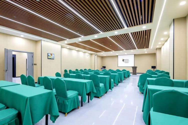 Korla Tianehe Rezen Select Hotel