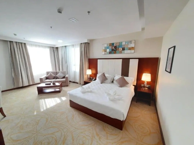 Deluxe Suite