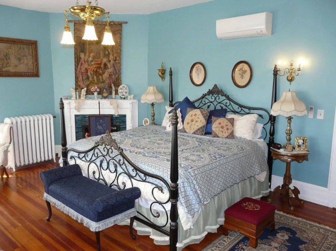 Berkeley House Bed and Breakfast