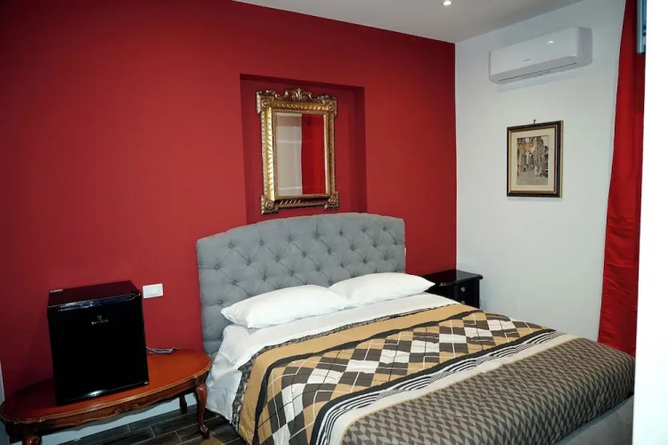 Appia Antica Room
