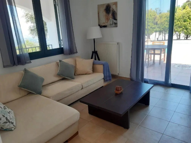Villa Anemos - Beautiful 4 bed villa with pool