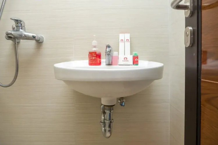 3BR with Sofa bed at Gateway Pasteur Apartment