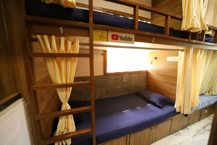 MAPLE THE HUBZ-Hostel