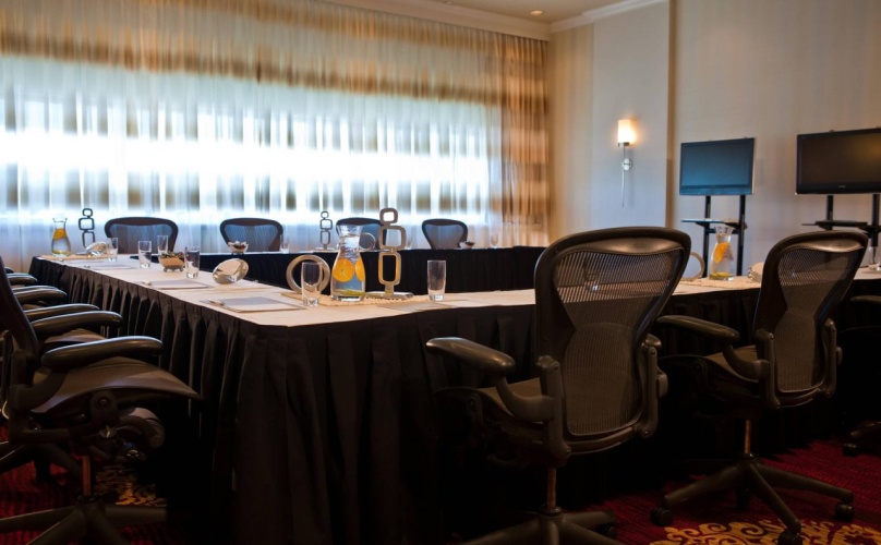 Renaissance Newark Airport Hotel photo 25