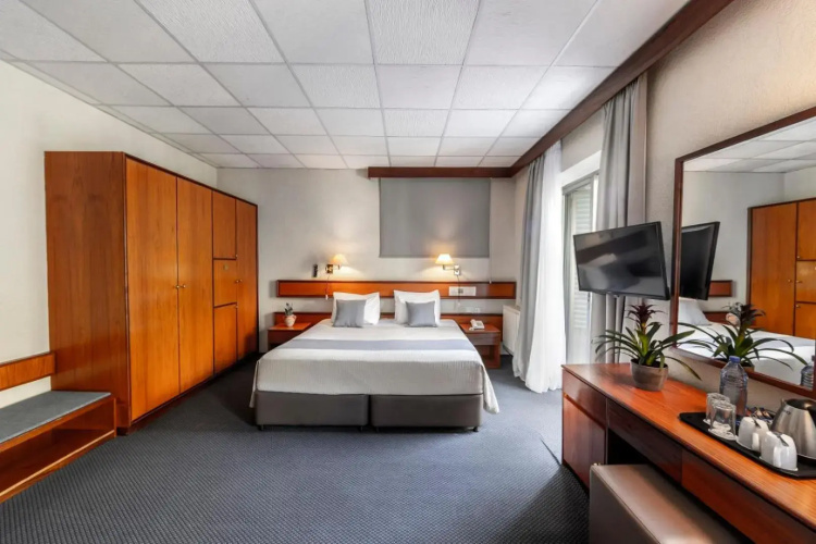 Forest Park Hotel