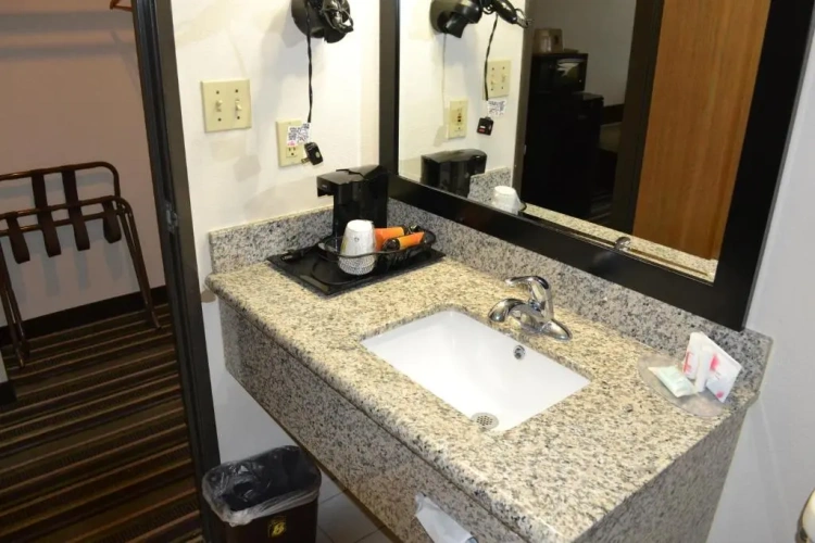 Deluxe Double Suite