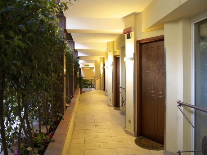 Standard Double Basement room