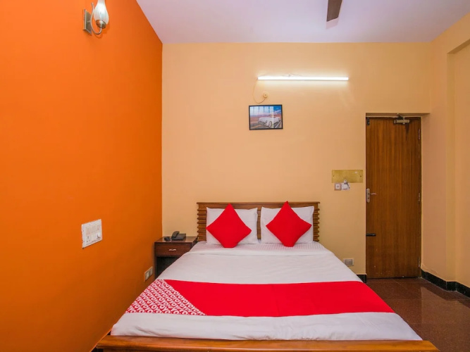 OYO 16896 Priyanka Residency