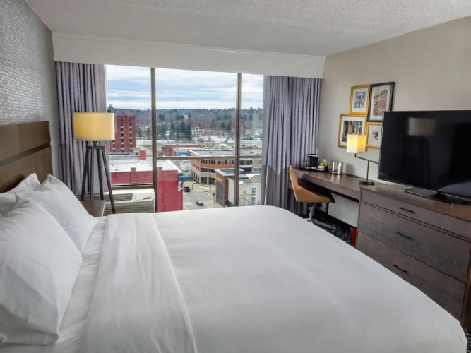 DoubleTree by Hilton Jamestown