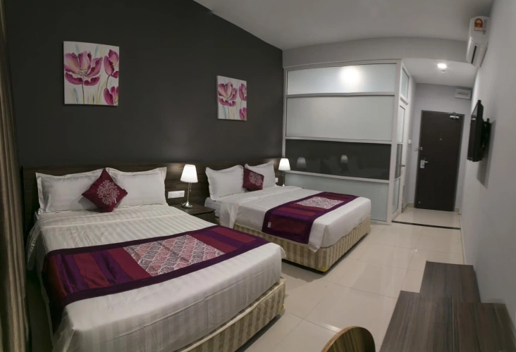 Deluxe Family room