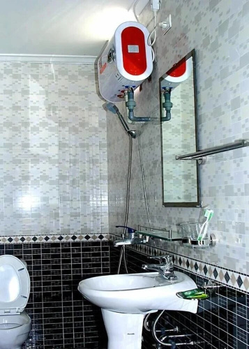 Hoa Chau