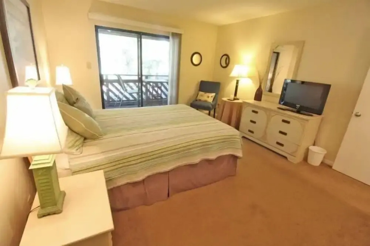 Maison Layaway