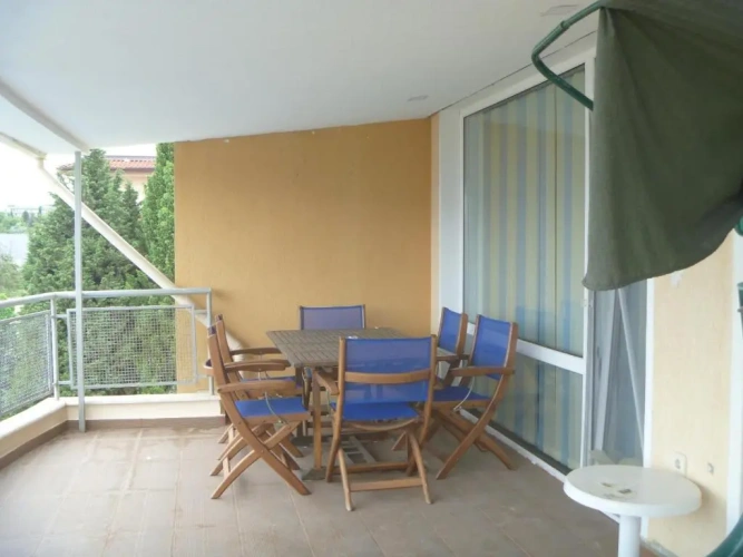 2 Bedrooms Apartment with sea view