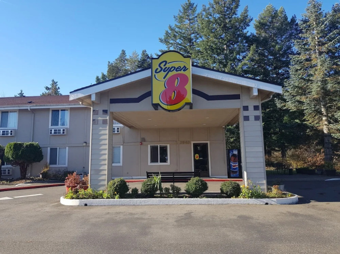 Super 8 Shelton - Shelton, WA