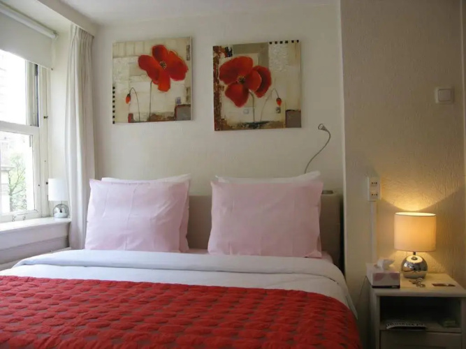 Sir Nico Guest House