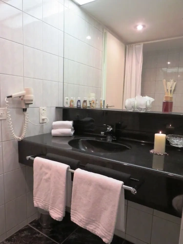 Deluxe Twin room with balcony