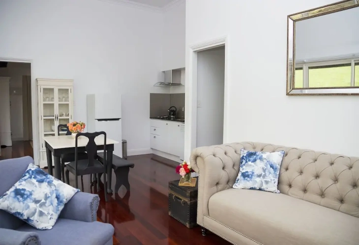2 Bedrooms Studio