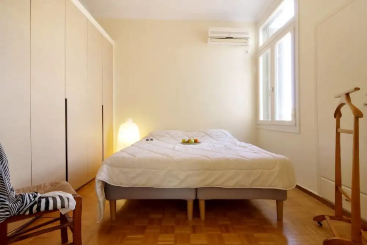 Historic Plaka Apartments