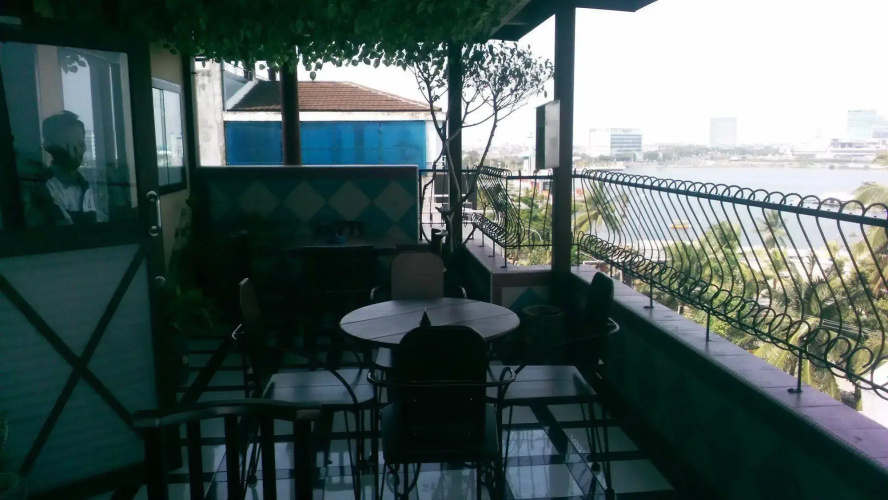 Anging Mammiri Hotel